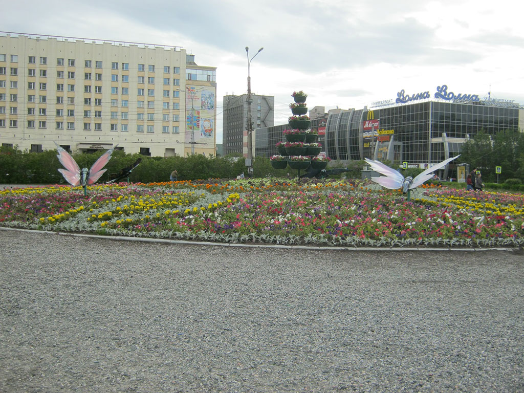 042_Мурманск, одна из центральных площадей