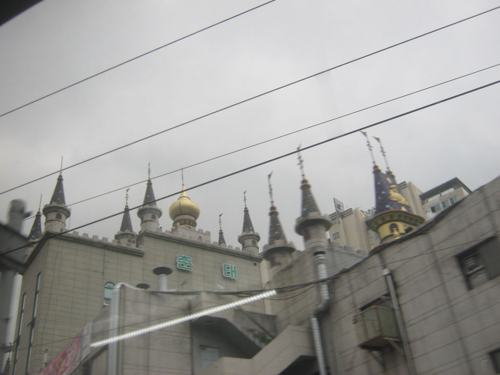 Башенки с флюгерами