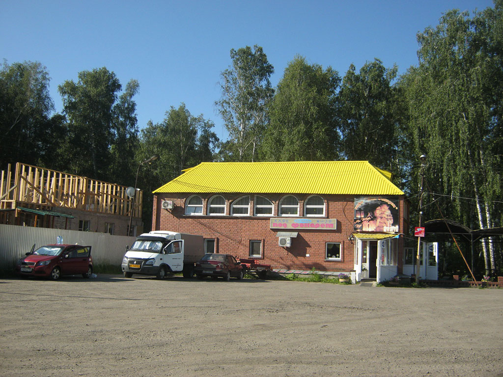 107_Кафе «Под фонарём»