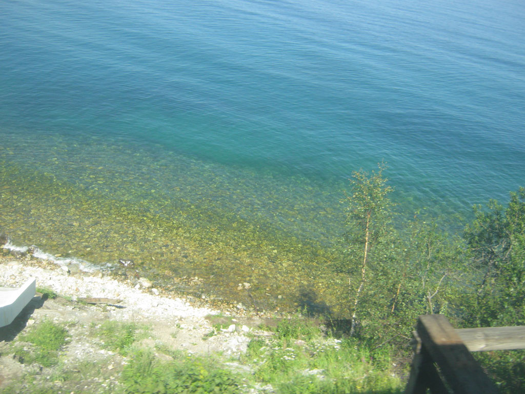 Чиста как слеза, вода Байкала